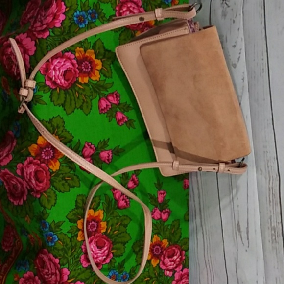 Live Love Loft Peach Pink Adjustable Crossbody - Picture 4 of 7
